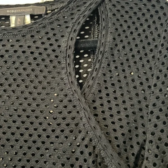 BCBG BLACK MESH TOP SIZE XS - Picture 2 of 4
